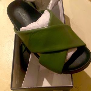 Caslon beautiful slide on sandals, great olive green color, new in box